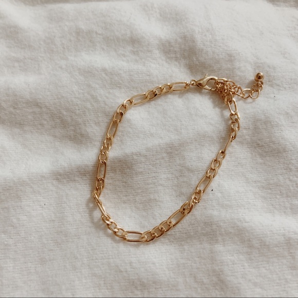 Jewelry - n e w | gold chain bracelet ✨🌙